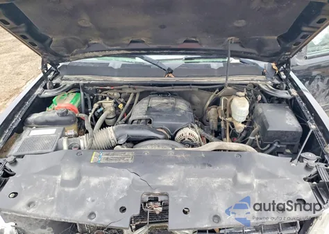 2008 Chevrolet Silverado K2500 Heavy Duty z USA, uszkodzony, nr VIN 1GCHK29KX8E109660